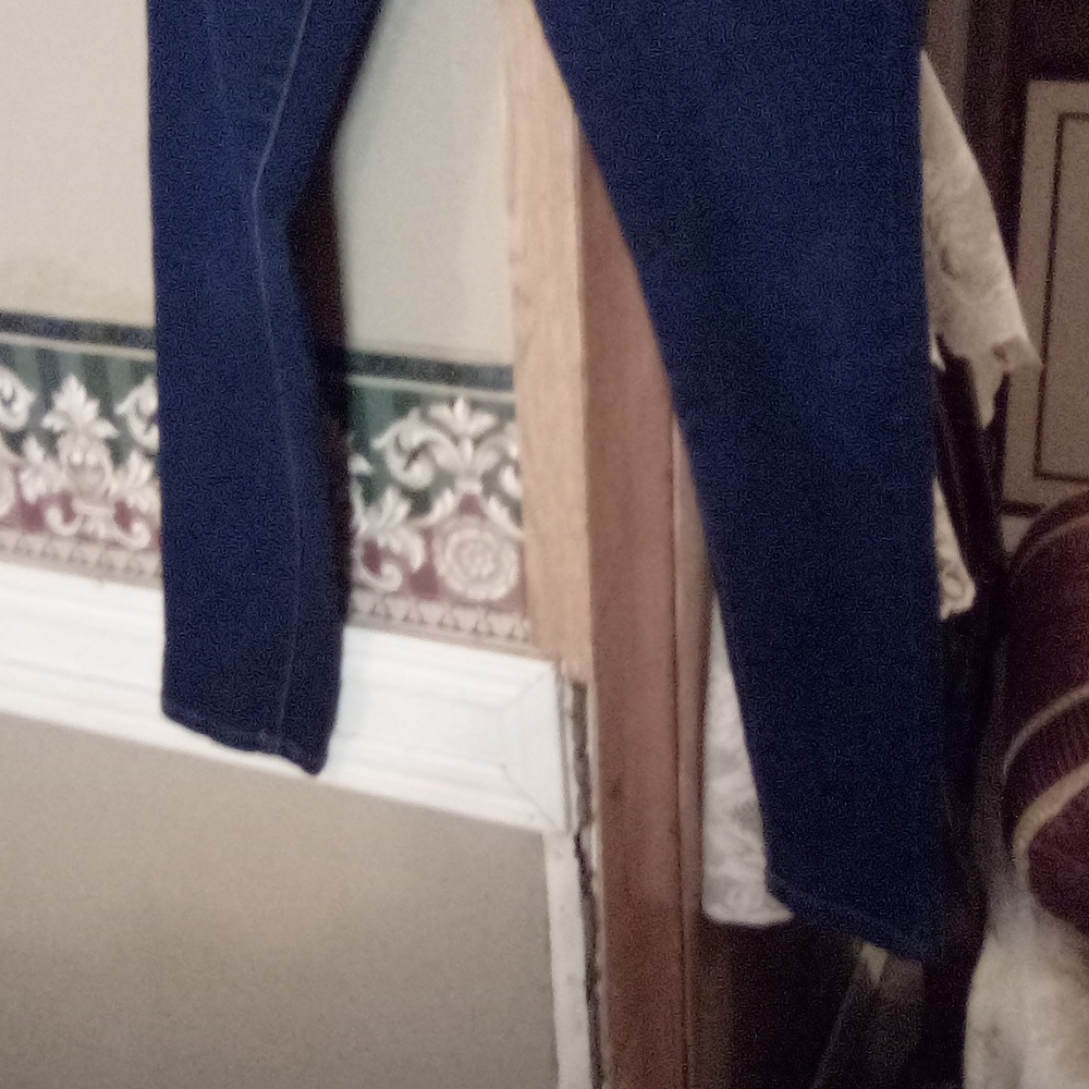 High Rise Jeans - Picture 5 of 10